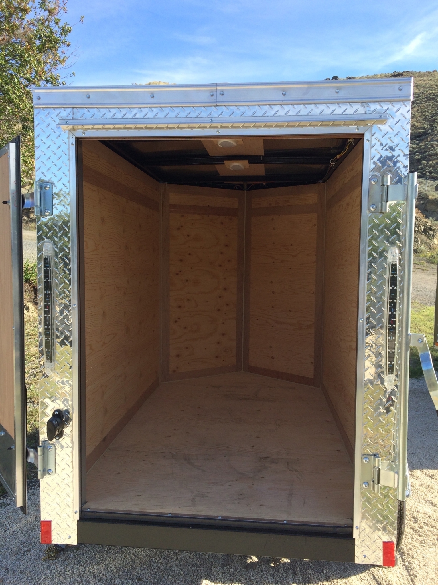 Trailers Etc - Trailer Renting, Leasing & Sales