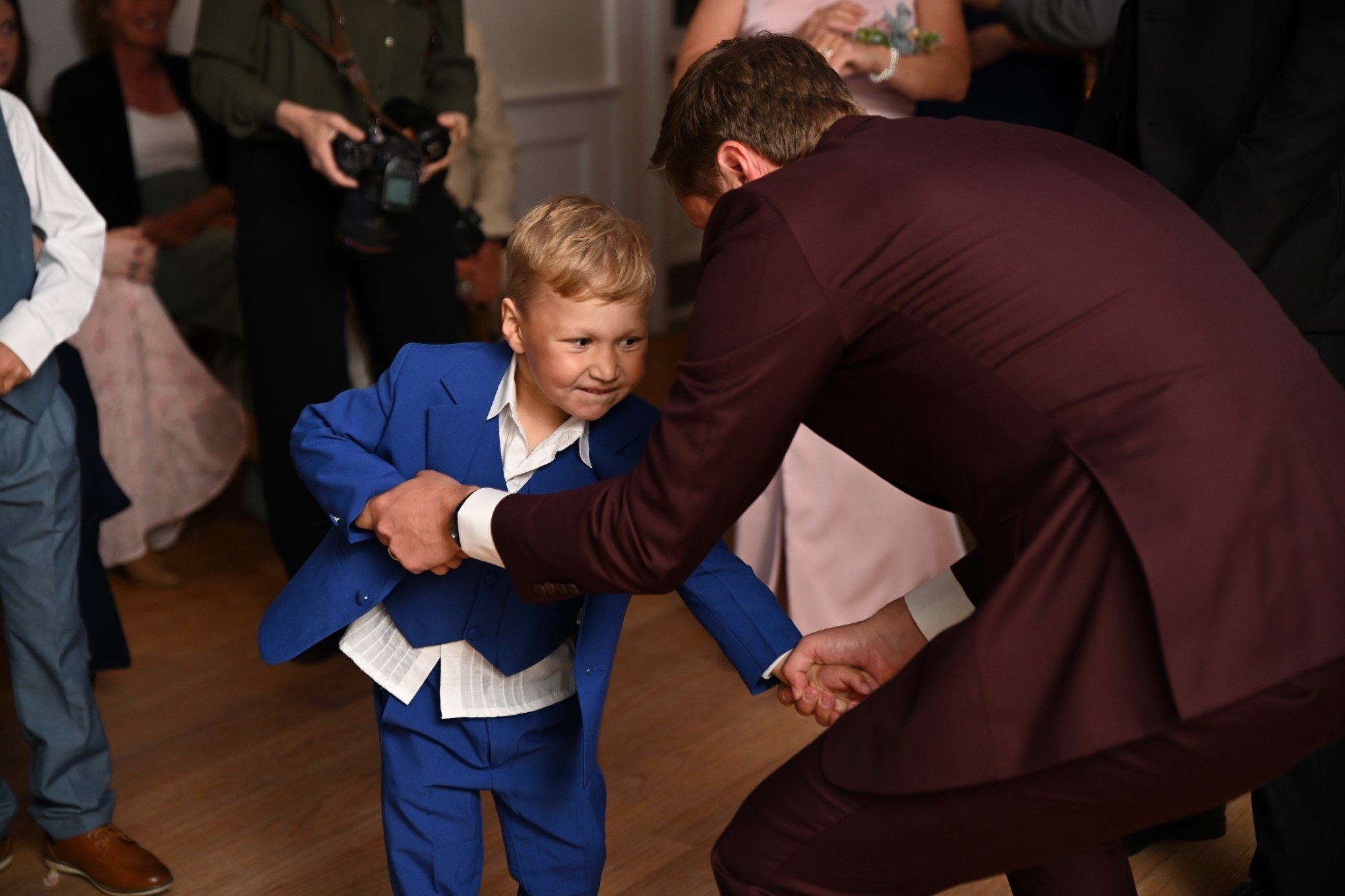 Helicase Entertainment Services - Dj et discothèques mobiles