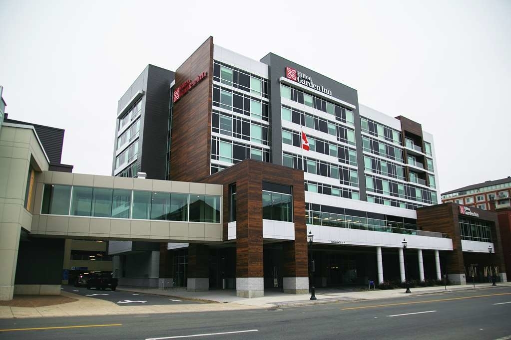 Hilton Garden Inn Fredericton, New Brunswick - Hôtels