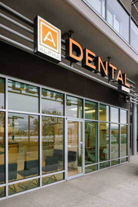 Alpha Dental Centre - Traitement de blanchiment des dents