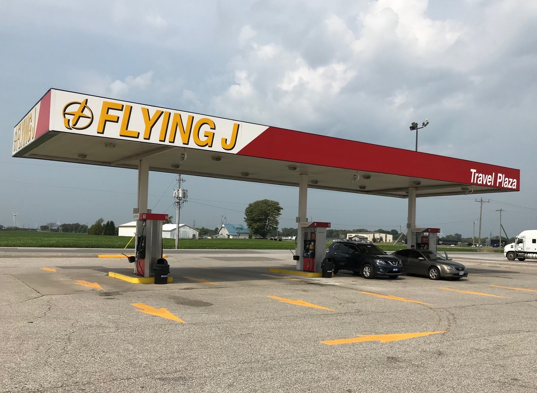 Flying J Travel Center - Truck Stops