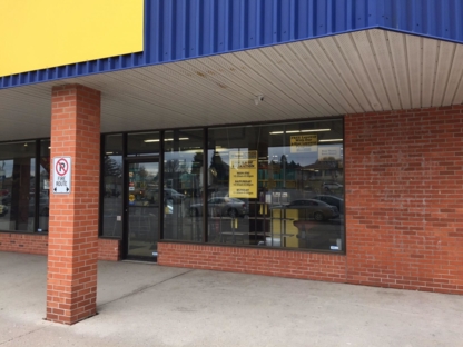 Surplus Furniture and Mattress Warehouse - Magasins de meubles