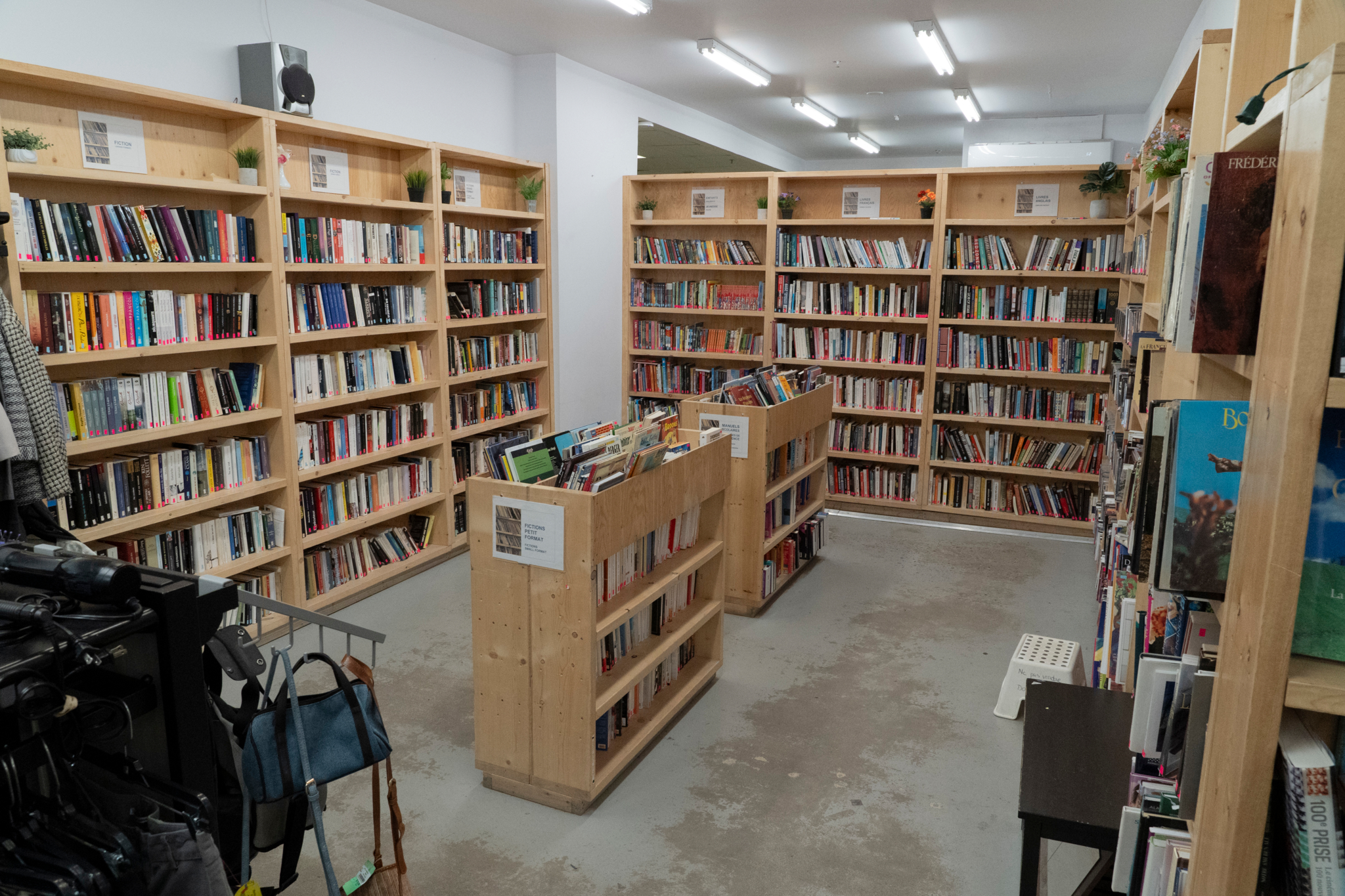 renaissance boutique outremont