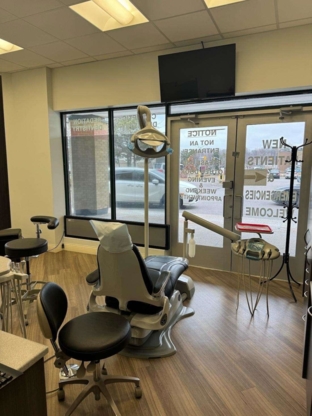 Dentistry at Alton Towers - Dental Hygienists