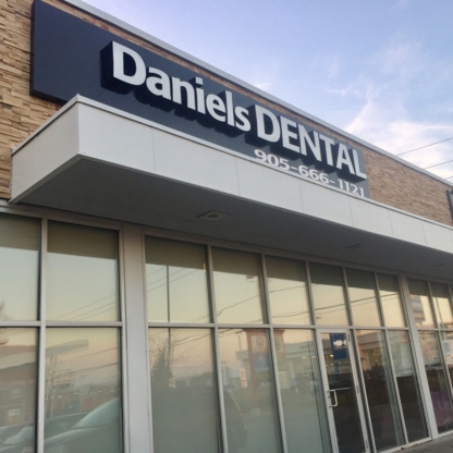 Daniels Bill Dr - Dentistes