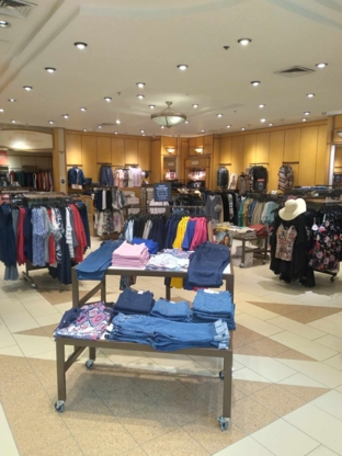 Claire France - Boutiques
