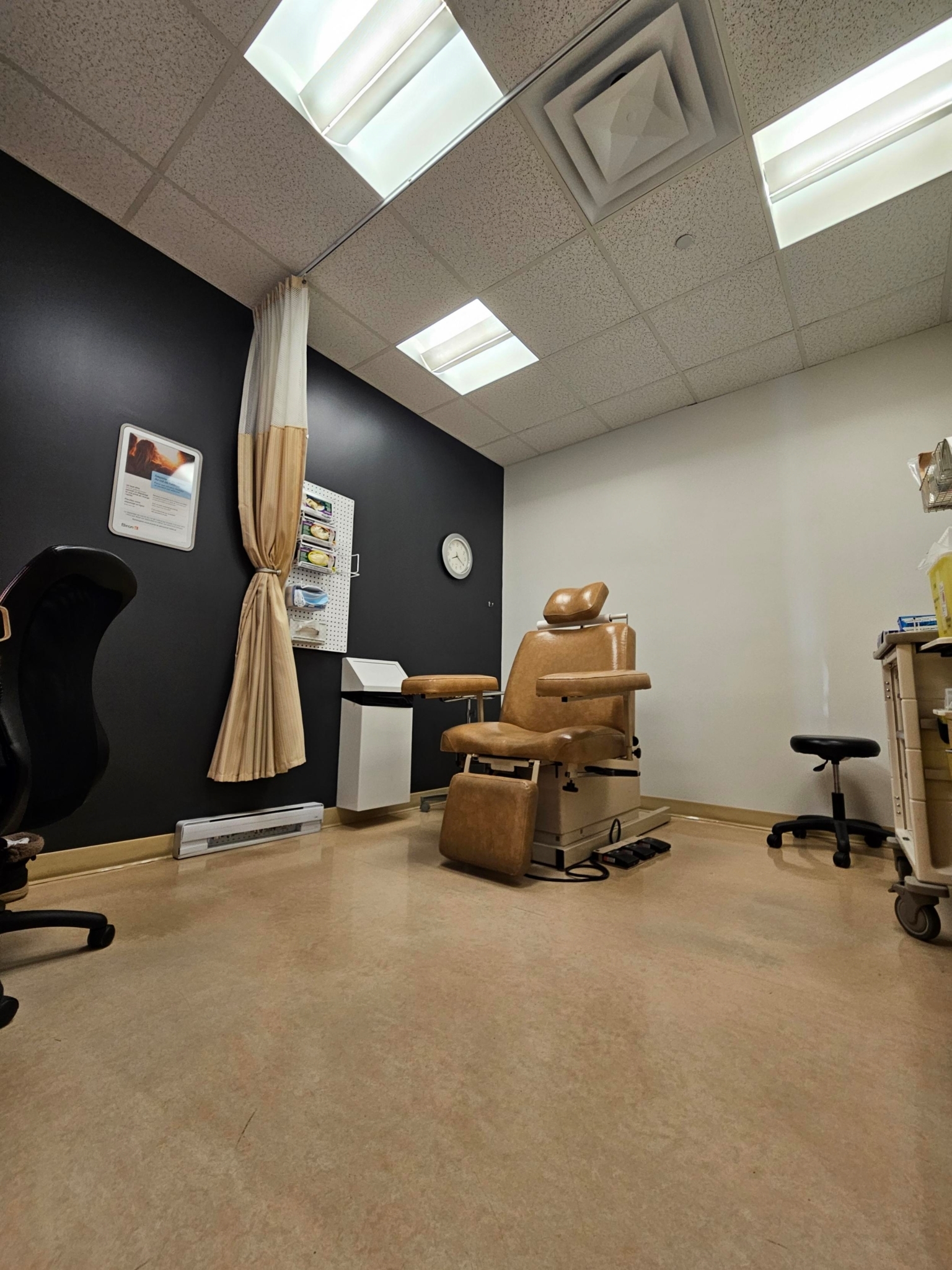 biron - laboratoire médical - Medical Laboratories