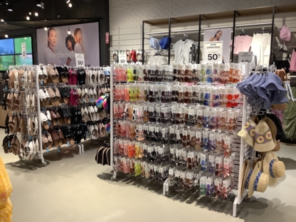 Ardene - Magasins de vêtements