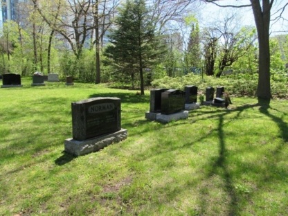 Mount Pleasant & Oakland Cemeteries - Cimetières