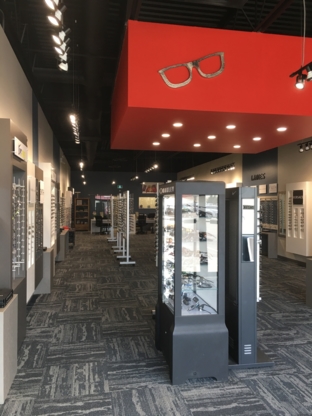 Optiks International - Lloydminster - 44 Street - Optométristes