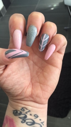 Alicia's Nails & Aesthetics - Ongleries