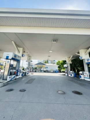 Chevron - Gas Station - Stations-services