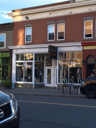 Peacock Boutique - Friperies