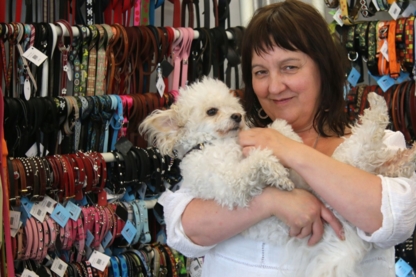 Bow Wow Haus Dog Boutique - Magasins d'accessoires et de nourriture pour animaux