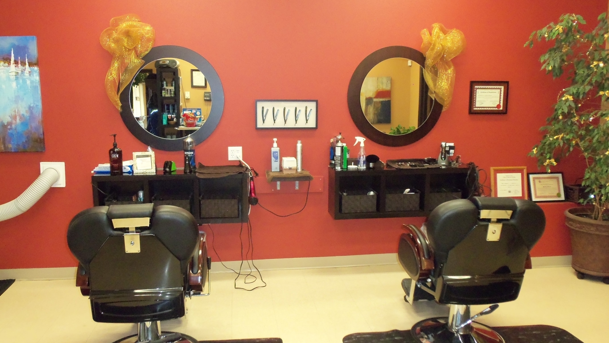 View Glenda's Barber Shop’s Halifax profile