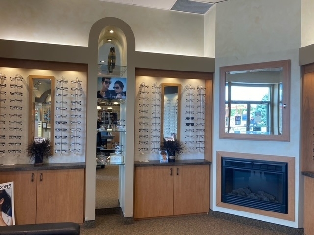 Orillia Eyewear & iCare - Optometrists