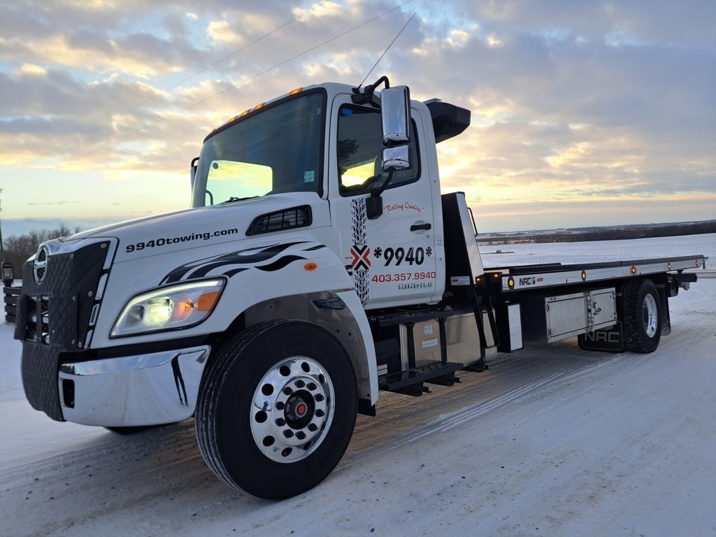 *9940* Towing Recovery & Hot Shot - Vehicle Towing