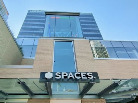 Spaces - Surrey - King George Hub - Services de location de bureaux