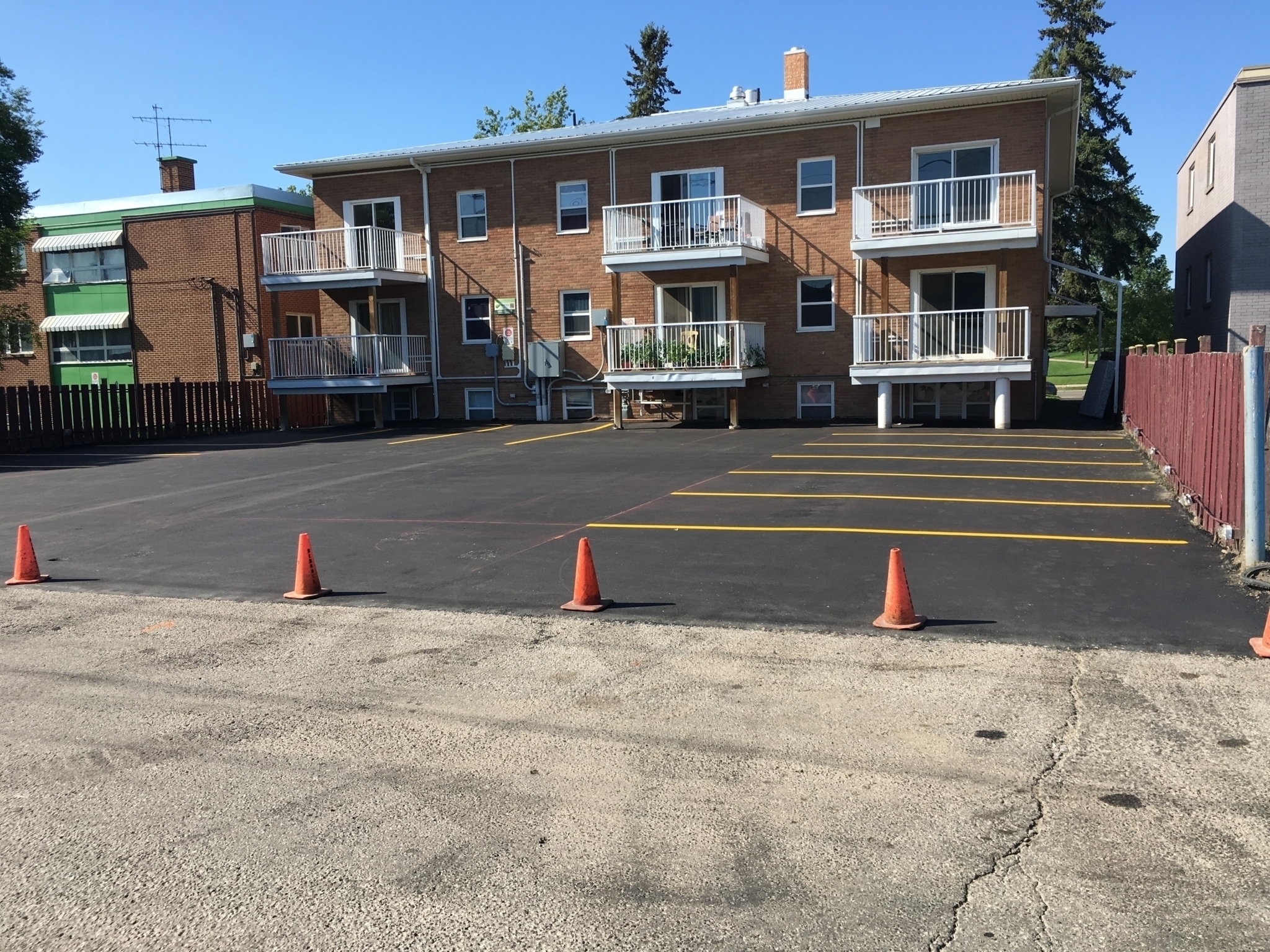 Bedrock Bobcat & Asphalt Services Ltd - Paving Contractors