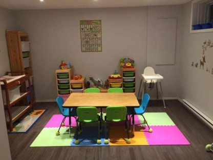 Garderie Les Poussins de Manal - Childcare Services