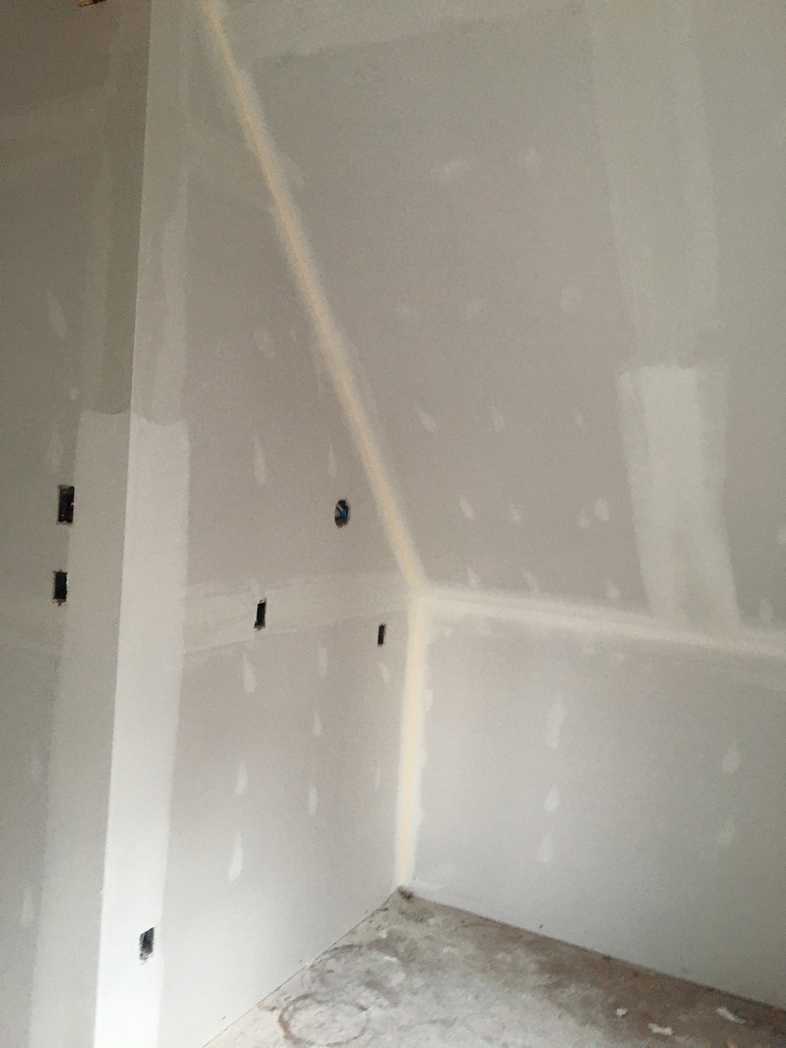 Double D's Drywall and Painting - Drywall Contractors & Drywalling