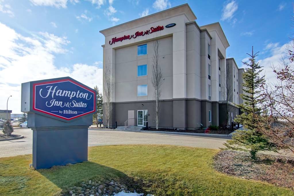 Hampton Inn & Suites by Hilton Red Deer - Hôtels