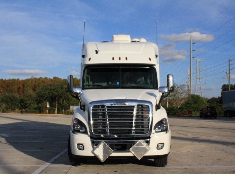 MLT Trucking - Transportation Service