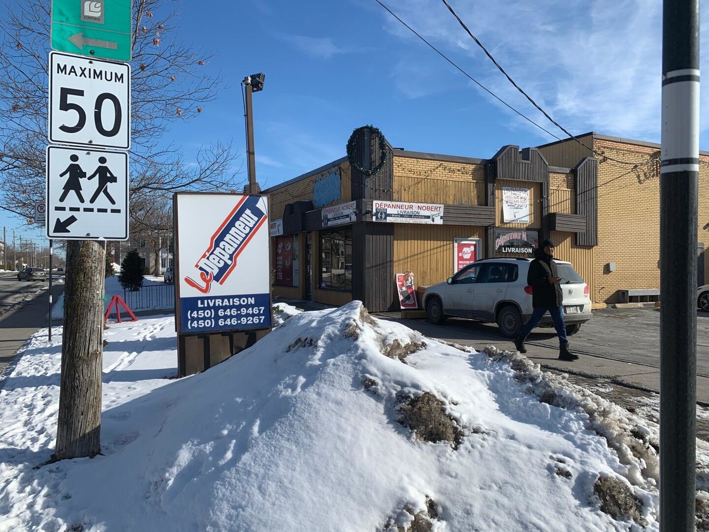 CoinFlip Bitcoin ATM - Le Dépanneur Nobert (Longueuil) - Banques