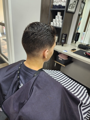 Strathmore Barber Shop - Barbers