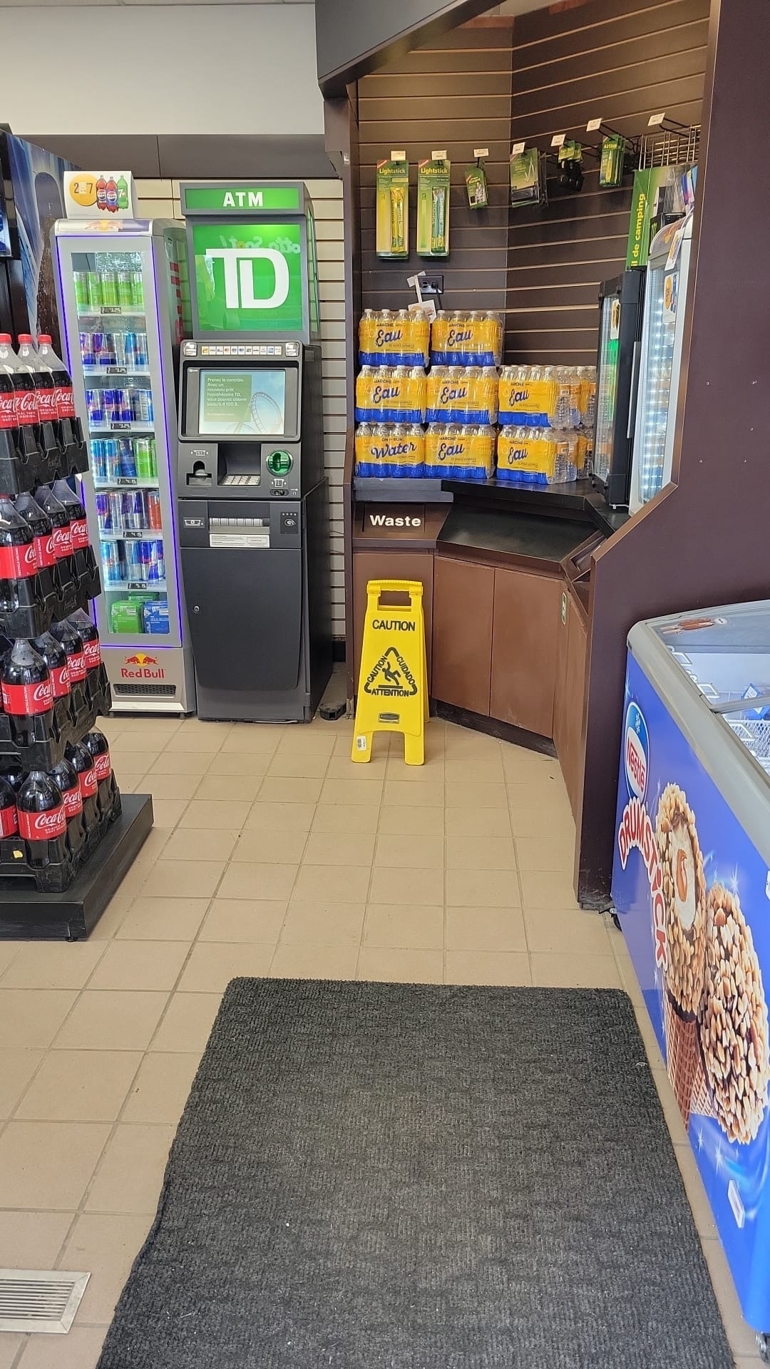 convenience store - Dépanneurs
