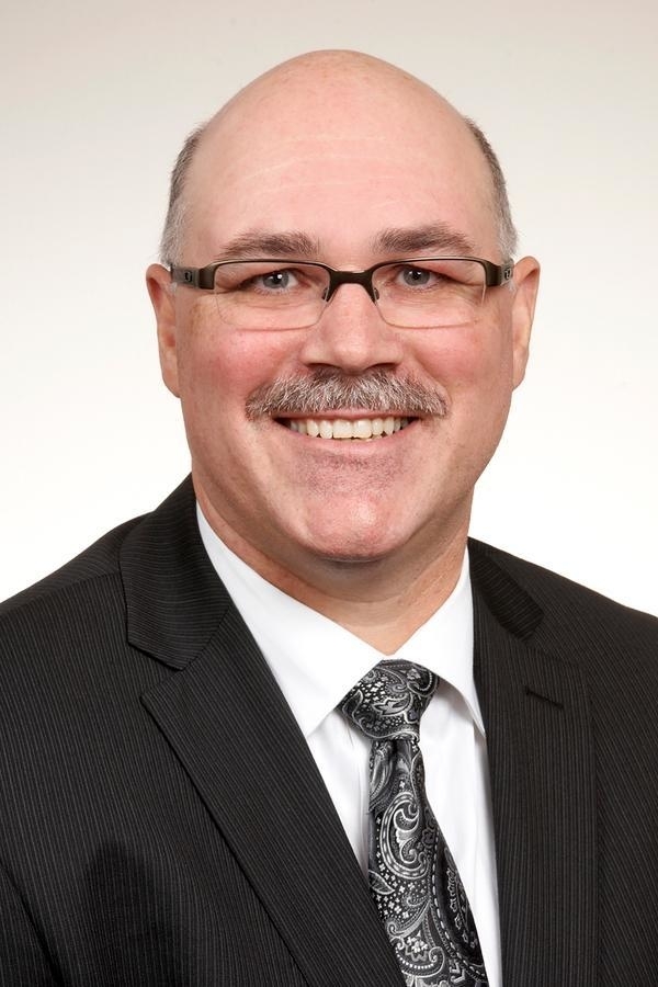 Edward Jones - Financial Advisor: Keith G Macdonald, DFSA™ - Conseillers en placements