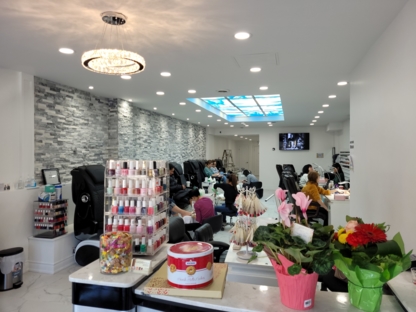 Classic Nail Salon - Salons de coiffure et de beauté