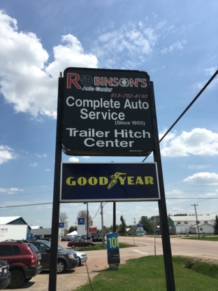 Robinson's Auto Service - Attaches remorques