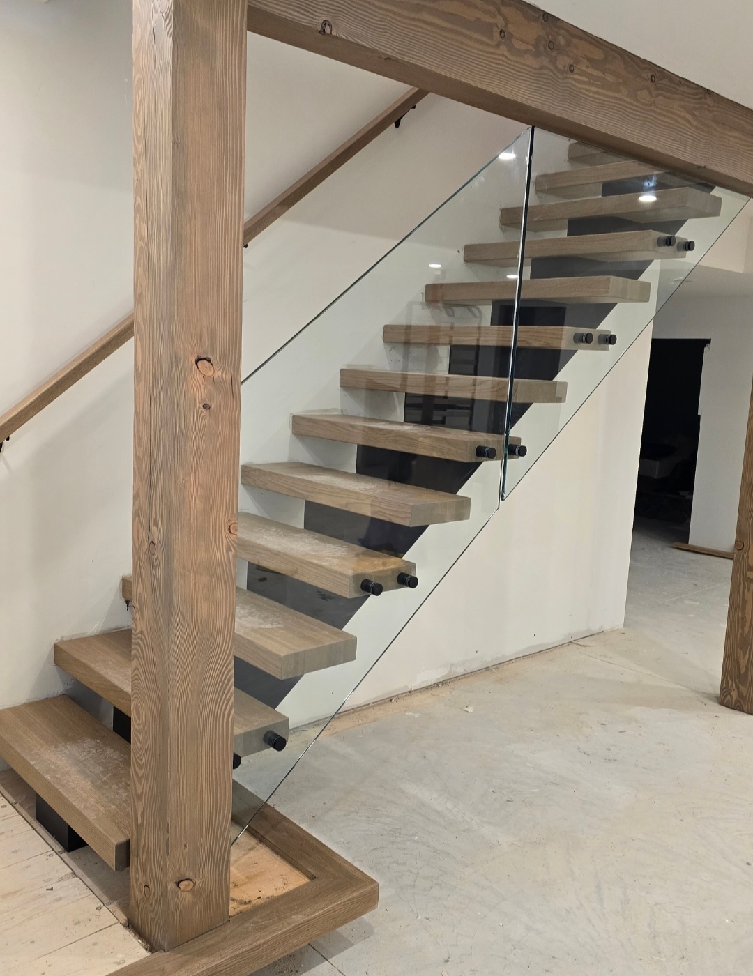 Omega Railing & Woodworking Ltd - Railings & Handrails