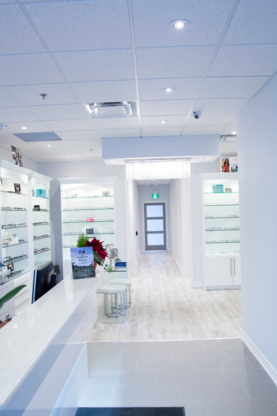 Halton Eye Care - Dr. Aneesha Jain & Dr. David S. Sooklal - Optométristes