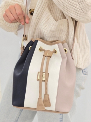 Cavalinho Canada - Handbag Stores