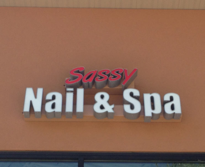 Sassy Nails Spa - Ongleries
