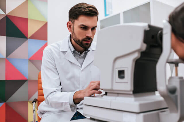 Northwestern Eye Associates, Partners of FYidoctors - Optometrists