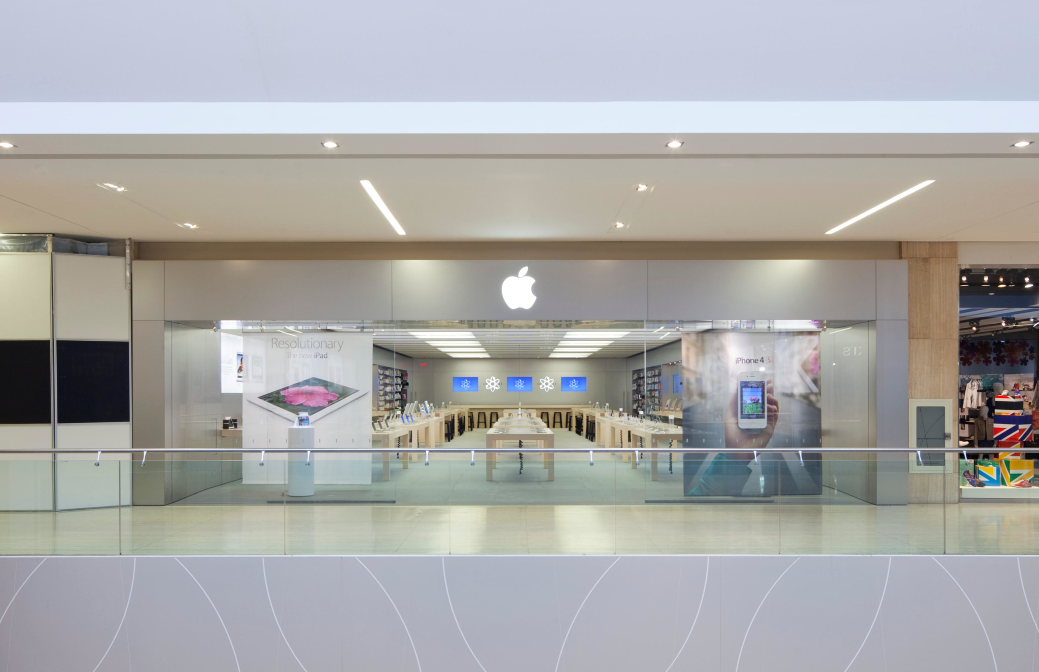 Apple West Edmonton - Electronics Stores