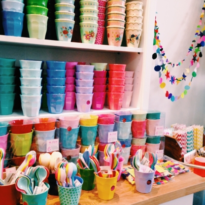 London Fields Shoppe - Boutiques