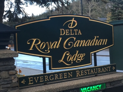 Royal Canadian Lodge - Hotels