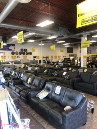 Surplus Furniture and Mattress Warehouse - Magasins de meubles
