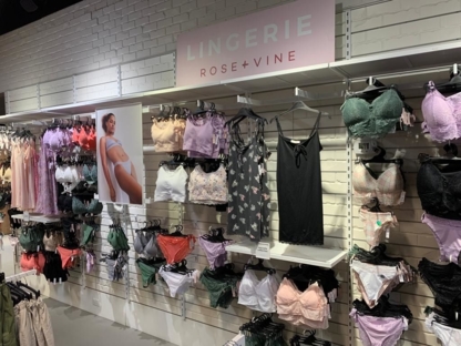 Ardene - Clothing Stores