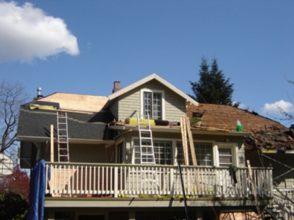 Universal Roofing & Exteriors Inc - Couvreurs