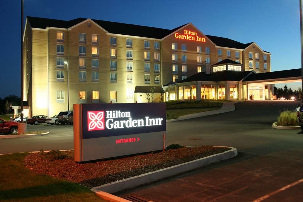 Hilton Garden Inn Halifax Airport - Hotels