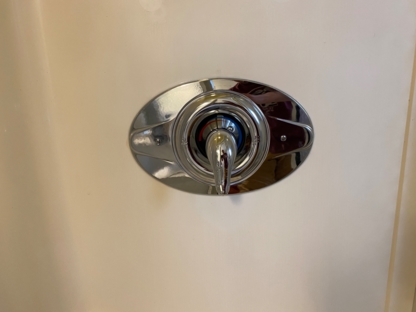 Vital Plumbing Services - Plombiers et entrepreneurs en plomberie