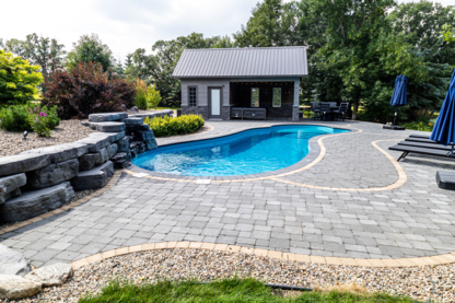 Livingstone Landscaping Ltd - Paysagistes et aménagement extérieur