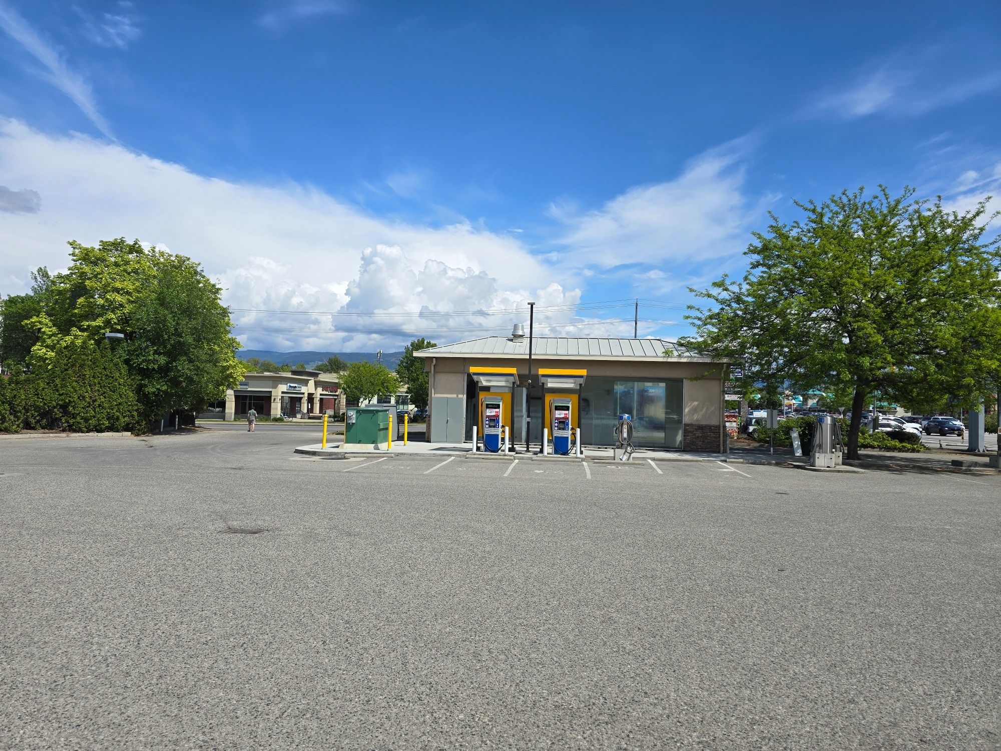 Chevron - Gas Station - Stations-services