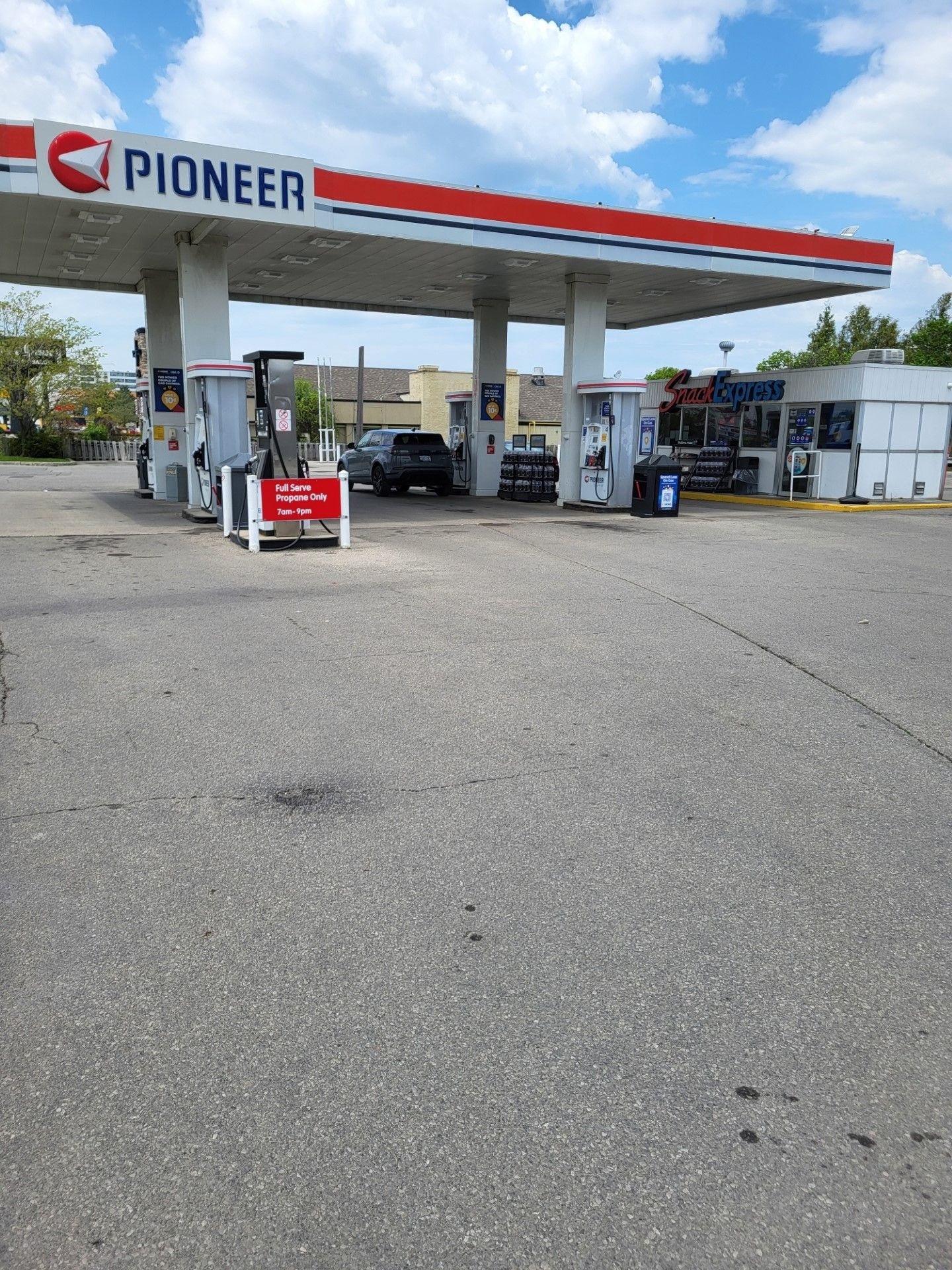 pioneer - gas station - Lave-autos
