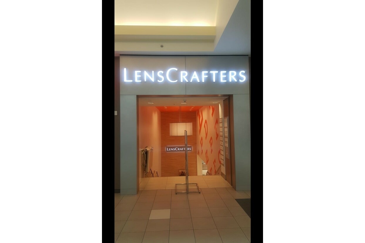 LensCrafters - Optometrists